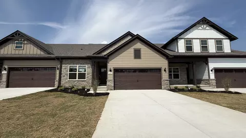 1441 Suzanne Dr, Murfreesboro, TN 37128