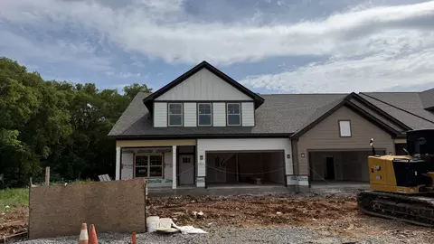 Exterior - 1440 Suzanne Dr, Murfreesboro, TN 37128 photo 4 of 4