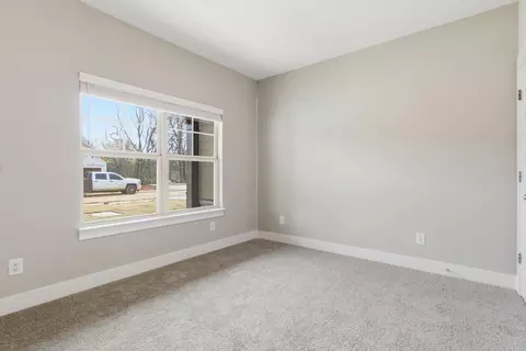 Bedroom - 1438 Suzanne Dr, Murfreesboro, TN 37128 photo 1 of 5