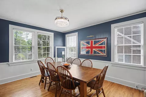 Dining - 703 5th Ave W, Springfield, TN 37172 photo 2 of 3