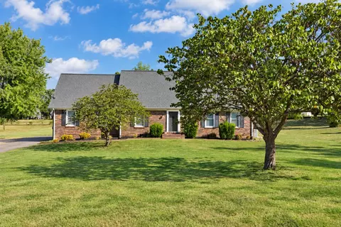 115 Herman Harrison Dr, Hendersonville, TN 37075