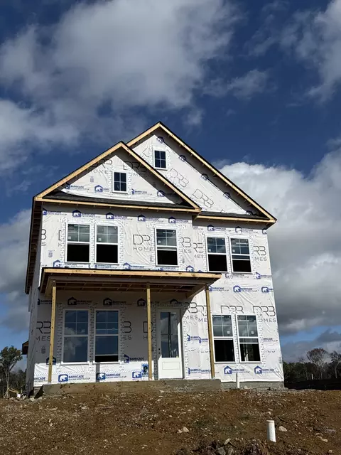 2233 Headwaters Dr, Spring Hill, TN 37174