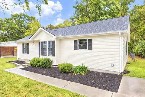 2041 Phillips St, Lewisburg, TN 37091