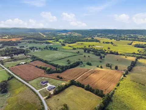 View/Area - 668 Jolley Rd, Doyle, TN 38559 photo 7 of 8