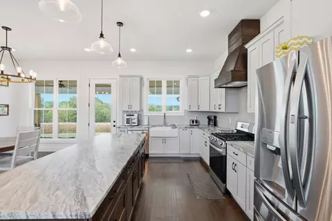 Kitchen - 668 Jolley Rd, Doyle, TN 38559 photo 4 of 4