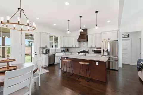 Kitchen - 668 Jolley Rd, Doyle, TN 38559 photo 3 of 4