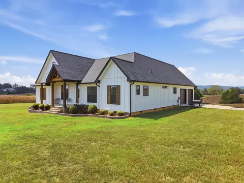 Exterior - 668 Jolley Rd, Doyle, TN 38559 photo 3 of 12