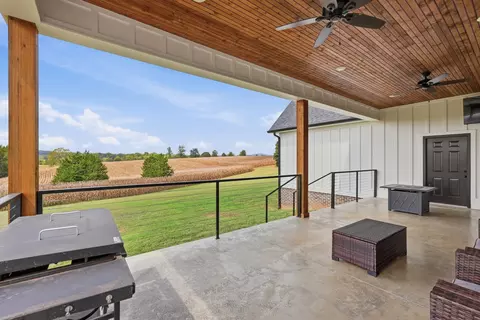Exterior - 668 Jolley Rd, Doyle, TN 38559 photo 10 of 12