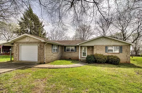 248 Ridgecrest Dr, Madisonville, TN 37354
