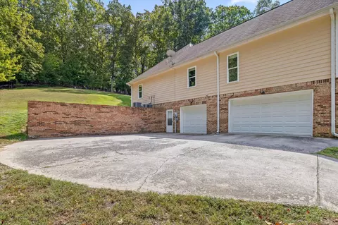Exterior - 9768 Caseview Dr, Harrison, TN 37341 photo 9 of 37