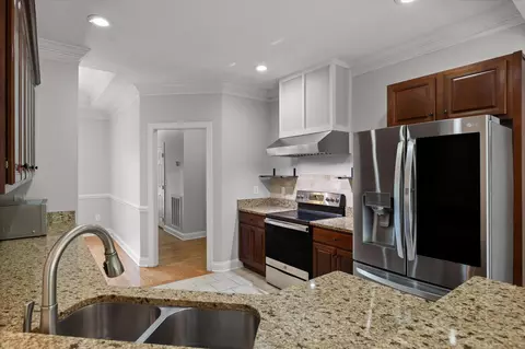 Kitchen - 9768 Caseview Dr, Harrison, TN 37341 photo 2 of 3