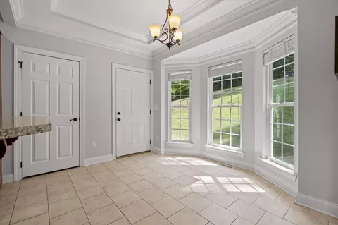 Entry Way - 9768 Caseview Dr, Harrison, TN 37341 photo 6 of 13
