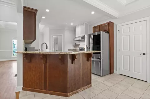 Kitchen - 9768 Caseview Dr, Harrison, TN 37341 photo 3 of 3