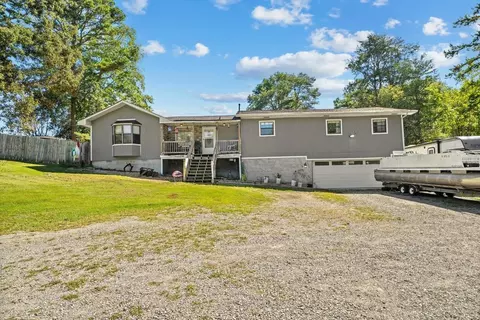1117 Boss Rd, Chickamauga, GA 30707