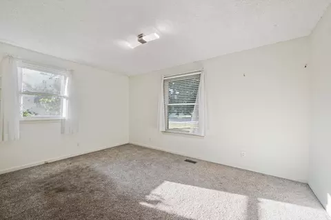 Bedroom - 110 Sam Davis Dr, Springfield, TN 37172 photo 3 of 3