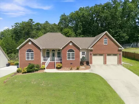 429 Olivia Ln, Soddy Daisy, TN 37379