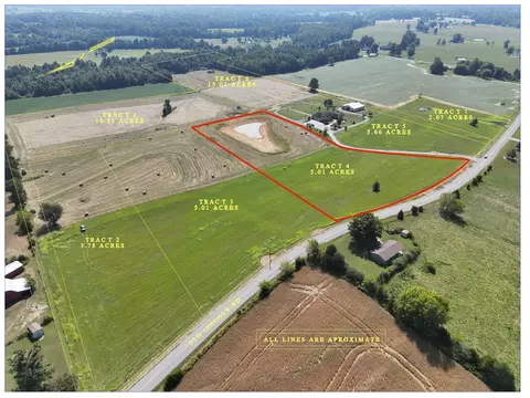 4 Old Lincoln Rd, Fayetteville, TN 37334