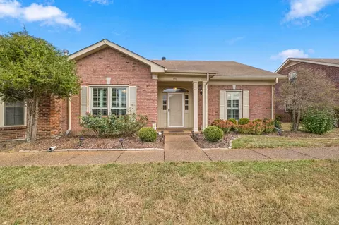 8515 Sawyer Brown Rd, Nashville, TN 37221