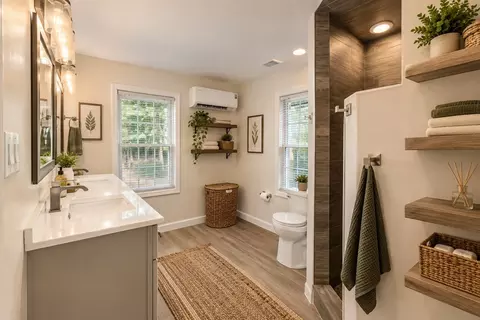 Bath - 100 Savior Path, Ethridge, TN 38456 photo 4 of 6