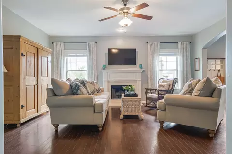 Living - 7371 Crow Cut Rd, Fairview, TN 37062 photo 1 of 3