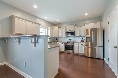 Kitchen - 7371 Crow Cut Rd, Fairview, TN 37062 photo 2 of 3