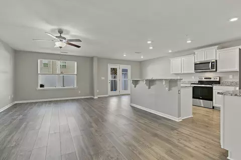 Living - 313 Mattie Ln, Spring Hill, TN 37174 photo 1 of 3