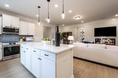 Kitchen - 4933 Locklear Ln, Apison, TN 37302 photo 4 of 4