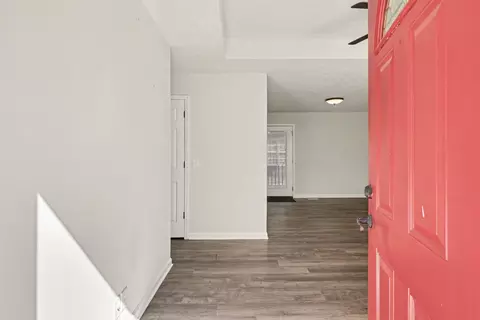 Entry Way - 147 Greystone Dr, Springfield, TN 37172 photo 1 of 1