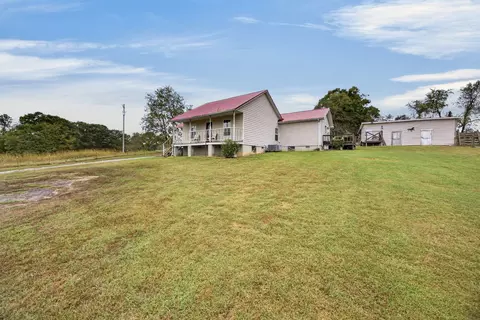 179 Government Pond Rd, Jamestown, TN 38556