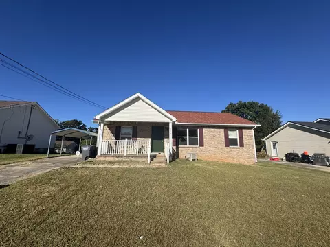 2834 Nat Hoosier Ln, Clarksville, TN 37040