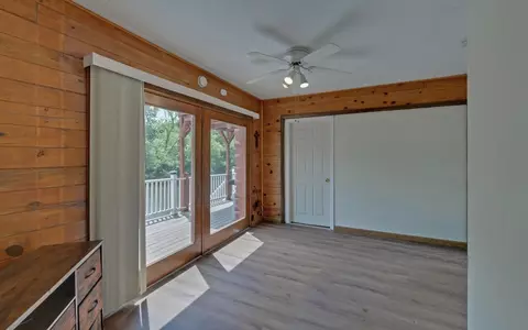 Bedroom - 440 Beaver Ridge Rd, Murphy, NC 28906 photo 2 of 11