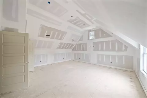 Bedroom - 5134 Marion Rd, Cunningham, TN 37052 photo 2 of 7