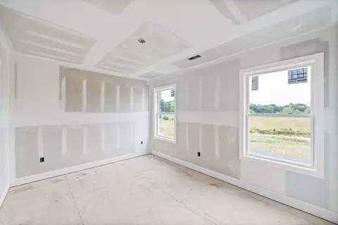 Bedroom - 5134 Marion Rd, Cunningham, TN 37052 photo 6 of 7
