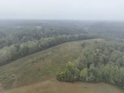 1766 Clifty Rd, Westmoreland, TN 37186