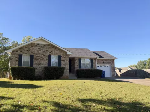 848 Bunny Ct, Clarksville, TN 37043