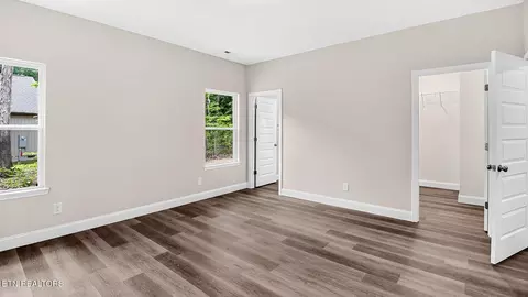 1407 Mountain View Rd, Benton, TN 37307 photo 9
