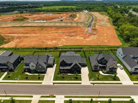 View/Area - 5713 Eaglemont Dr, Murfreesboro, TN 37129 photo 3 of 6