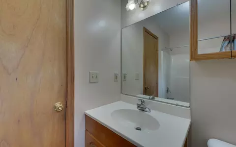 Bath - 550 Evans Hollow Rd, Murphy, NC 28906 photo 5 of 5
