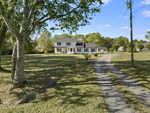 4737 Spring Cove Dr, Murfreesboro, TN 37128