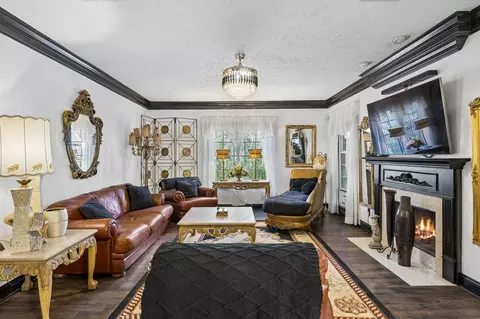 Living - 3009 Ping Ct, Spring Hill, TN 37174 photo 5 of 5