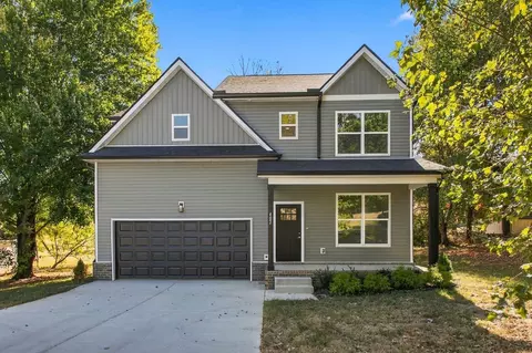 402 Forrest Dr, Columbia, TN 38401