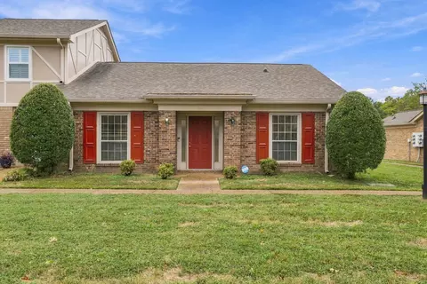 614 Plantation Ct, Nashville, TN 37221