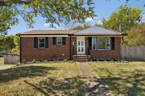 578 Scenic Dr, Lewisburg, TN 37091