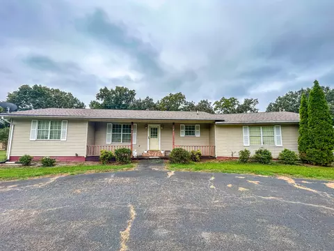 277 Marina Dr, Springville, TN 38256