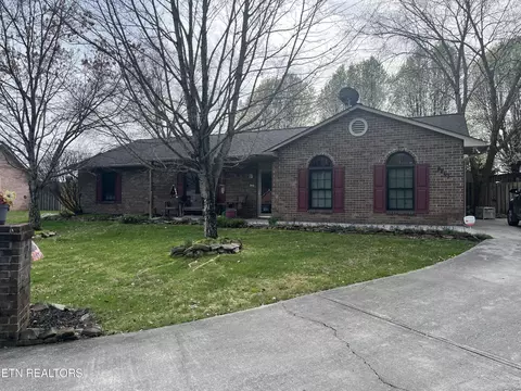 4261 Vercelli Ln, Knoxville, TN 37938