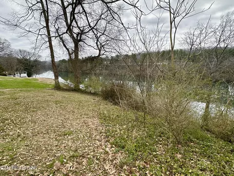 611 Eagle Bend Rd, Clinton, TN 37716 photo 15