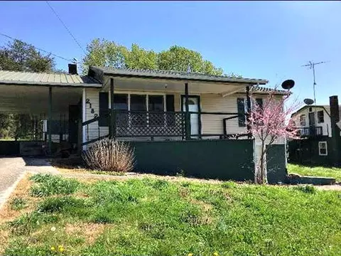 2182 Mansfield Gap Rd, Talbott, TN 37877 photo 1