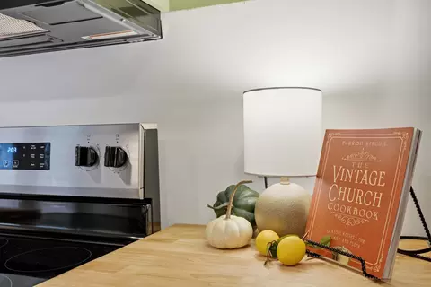 Kitchen - 415 Durrett St, Springfield, TN 37172 photo 6 of 6