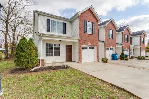 806 Bonneville Ln, Smyrna, TN 37167