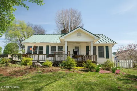 865 Wade Rd, Seymour, TN 37865